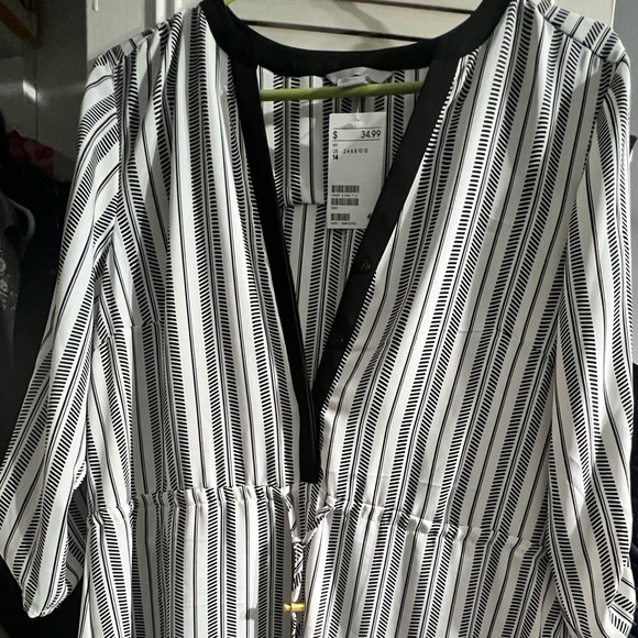 H&M Dress - Picture 1 of 4
